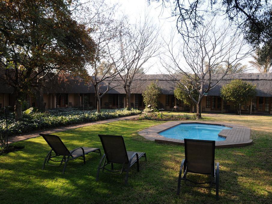 Hotel Safari Club Sa Kempton Park Exteriér fotografie